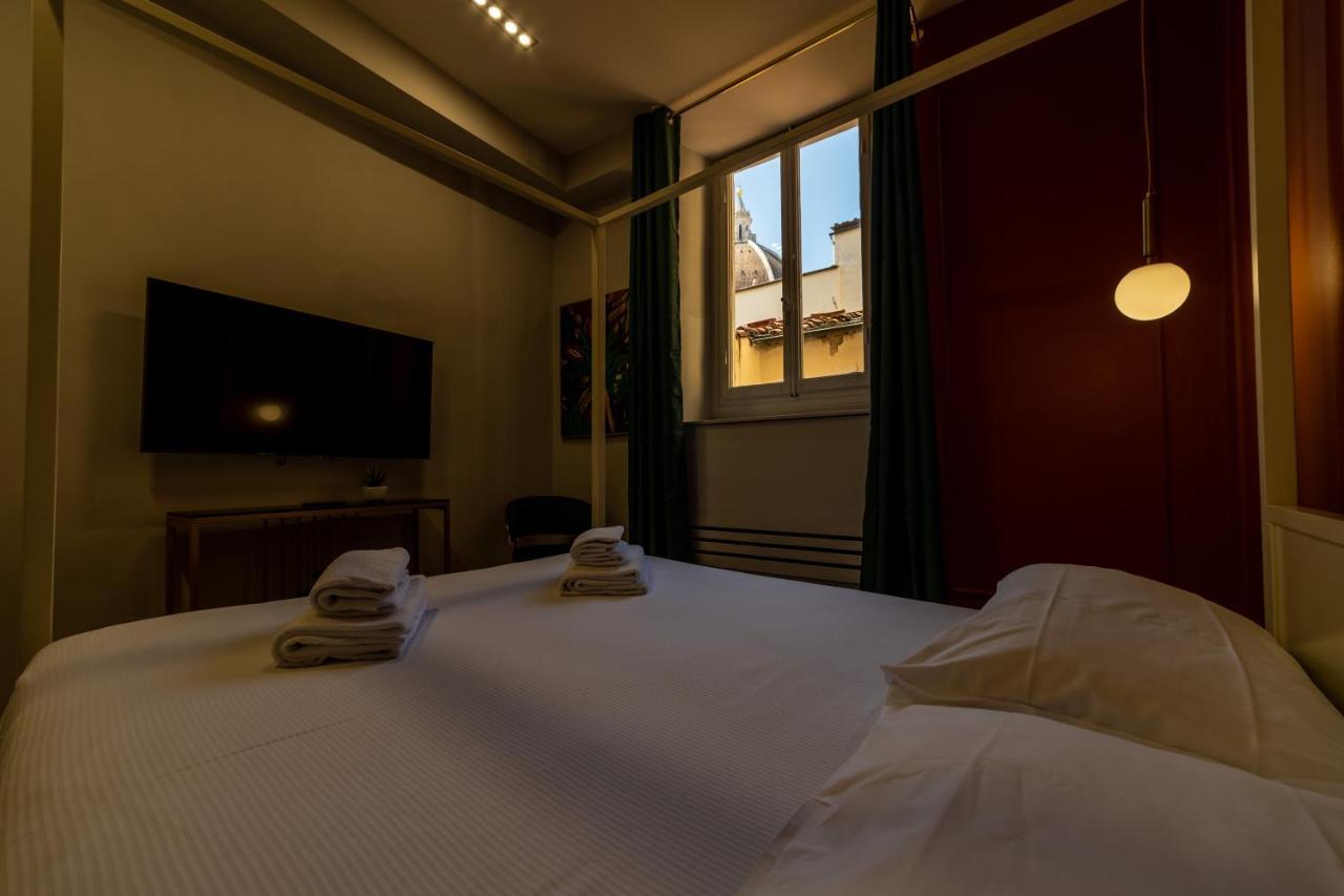 Romantic Room Duomo Florenz Exterior foto